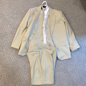 Boys size 12 FIVE piece summer beige suit